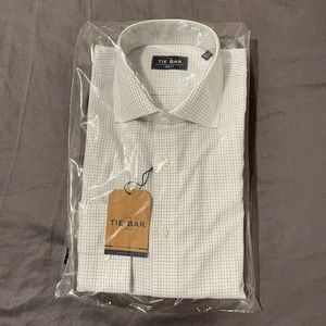 Tie Bar Mens Dressing Shirts 15 32/33